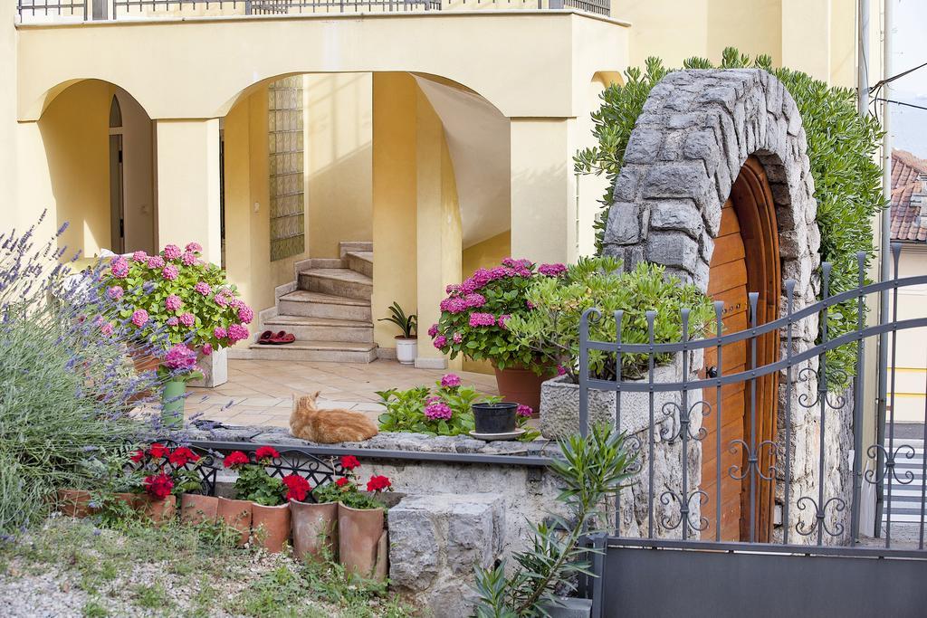 אופטיה Apartments Hortensia מראה חיצוני תמונה